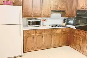 1055 Whispering Pines Dr, Kernersville, NC 27284 - Photo 9