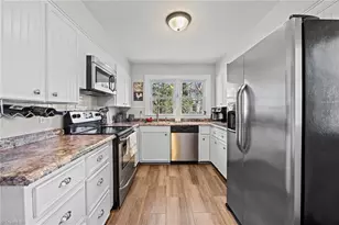 254 Hillcrest Dr, Elkin, NC 28621 - Photo 11