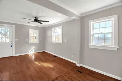 812 W Main Street, Franklinville, NC 27248 - Photo 15