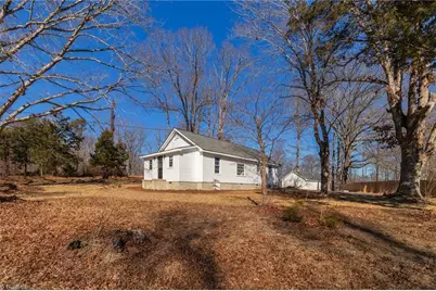 812 W Main Street, Franklinville, NC 27248 - Photo 1