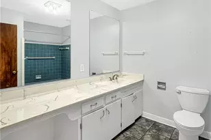 509 Valleybrook Dr, Jamestown, NC 27282 - Photo 9