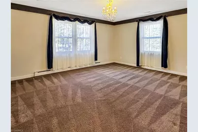 509 Valleybrook Drive, Jamestown, NC 27282 - Photo 7