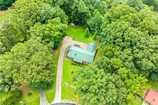 1111 Forest Ln, Thomasville, NC 27360 - Photo 23