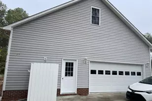 204 Rudder Ln, Sneads Ferry, NC 28460 - Photo 5