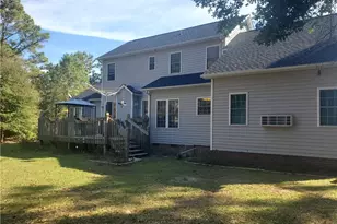 204 Rudder Ln, Sneads Ferry, NC 28460 - Photo 3