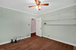 531 Hillwood Ct, Greensboro, NC 27410 - Photo 33