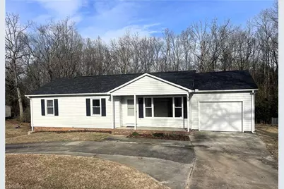 1328 E Council Street, Salisbury, NC 28146 - Photo 3