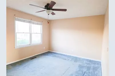 112 Oak Ridge Place, Mount Airy, NC 27030 - Photo 3