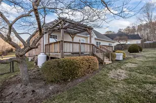 8140 Spring Hollow Ct, Belews Creek, NC 27009 - Photo 31