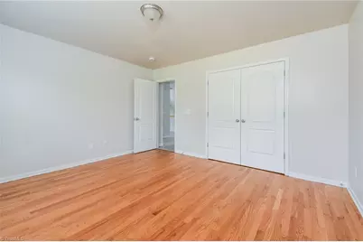 5433 Sky Hill Drive, Greensboro, NC 27301 - Photo 11