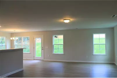 3300 Murchie Street, Greensboro, NC 27405 - Photo 3