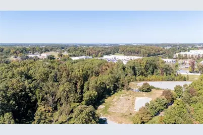 4529 W Wendover Avenue, Greensboro, NC 27409 - Photo 3