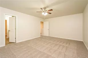 3803 Miller Dr, Greensboro, NC 27405 - Photo 7