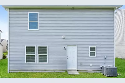 3905 Vershire Avenue, Greensboro, NC 27406 - Photo 15