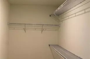 3528 Wilcox Ct, Greensboro, NC 27405 - Photo 7