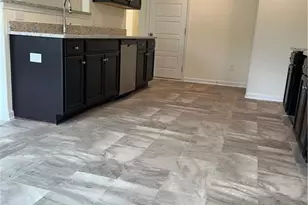 3528 Wilcox Ct, Greensboro, NC 27405 - Photo 9