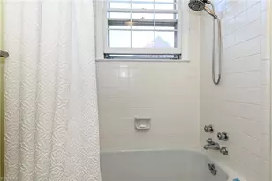 1833 Banking St, Greensboro, NC 27408 - Photo 21