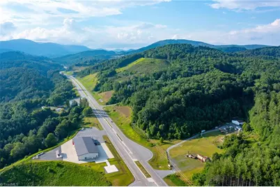 221 US Highway 221 S, Fleetwood, NC 28626 - Photo 15