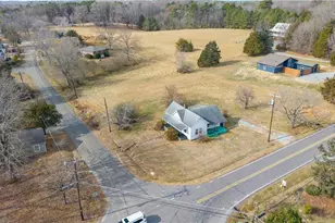 1004 W King St, Hillsborough, NC 27278 - Photo 1