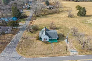 1004 W King St, Hillsborough, NC 27278 - Photo 23