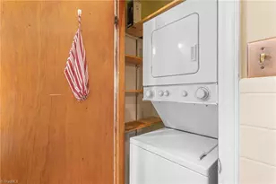 1008 W King St, Hillsborough, NC 27278 - Photo 17