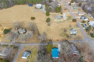 1008 W King St, Hillsborough, NC 27278 - Photo 3