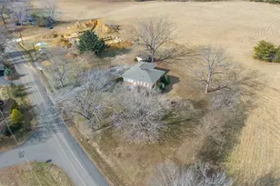 1008 W King St, Hillsborough, NC 27278 - Photo 25