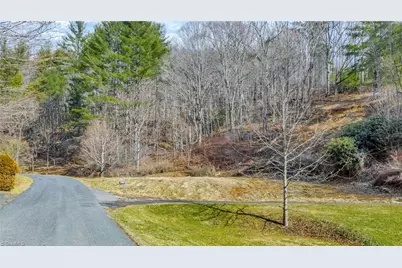 228 Don Adams Road, Lansing, NC 28643 - Photo 17