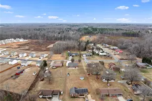 155 Sundial Dr, Lexington, NC 27295 - Photo 33