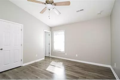 5505 Crabapple Court, Greensboro, NC 27405 - Photo 7