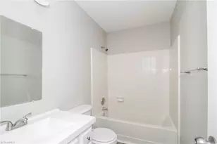 5505 Crabapple Ct, Greensboro, NC 27405 - Photo 13