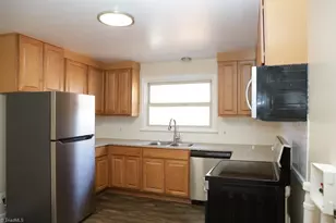 1708 Walker Ave, Greensboro, NC 27403 - Photo 11