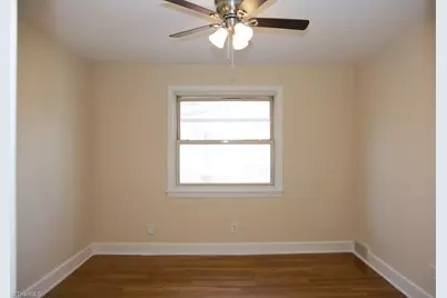 1708 Walker Avenue #B, Greensboro, NC 27403 - Photo 17