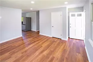 2200 Linda Ln, Greensboro, NC 27403 - Photo 5