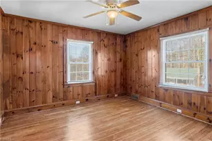 131 Young St, Elkin, NC 28621 - Photo 23