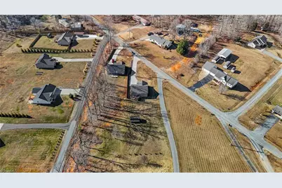 472 Watford Road, Thomasville, NC 27360 - Photo 21