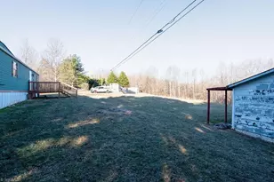 106 Daniels Dell Ln, Mount Airy, NC 27030 - Photo 41