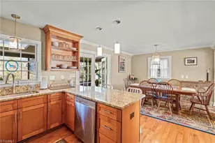 610 Colonial Dr, High Point, NC 27262 - Photo 13