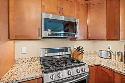 610 Colonial Drive, High Point, NC 27262 - Photo 11