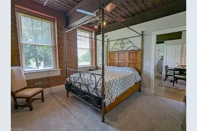 836 Oak Street #304, Winston-Salem, NC 27101 - Photo 29