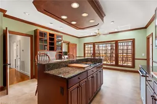 2800 Fieldwood Ct, Winston-Salem, NC 27106 - Photo 11