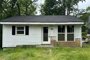 619 Lincoln St, Reidsville, NC 27320 - Photo 1