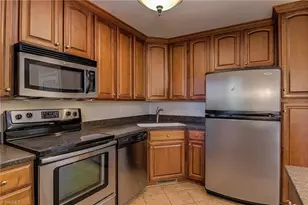 380 Hanover Arms Ct, Winston-Salem, NC 27104 - Photo 13