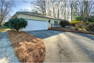 1140 Chester Road, Winston-Salem, NC 27104 - Photo 37