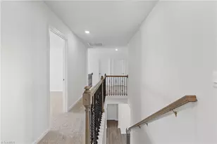 4257 Pelican St, High Point, NC 27265 - Photo 37