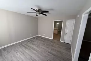 3221 North O.Henry Boulevard, Greensboro, NC 27405 - Photo 5