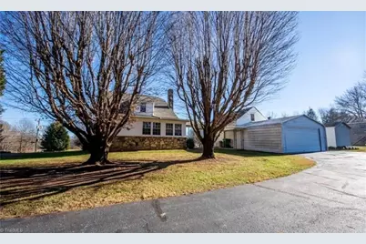 6325 US Highway 21, Jonesville, NC 28642 - Photo 3