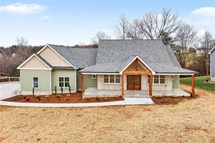 183 Providence Trl, Madison, NC 27025 - Photo 1