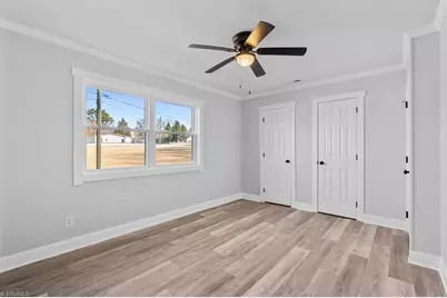 1501 Earl Drive, Greensboro, NC 27406 - Photo 21