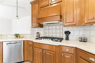 1409 Ainsworth Blvd, Hillsborough, NC 27278 - Photo 17